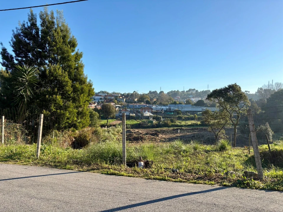 Terreno para Venda em Mafamude e Vilar do Paraíso Foto 6