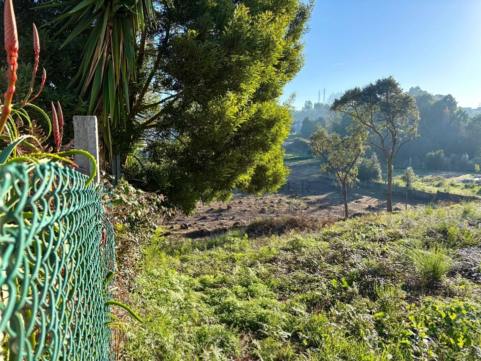 Terreno para Venda em Mafamude e Vilar do Paraíso Foto 7