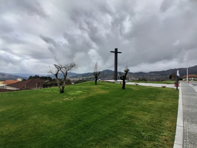 Terreno para Venda em Penhalonga e Paços de Gaiolo Foto 17