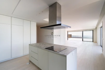 Apartamento T4 para Venda em Canidelo
