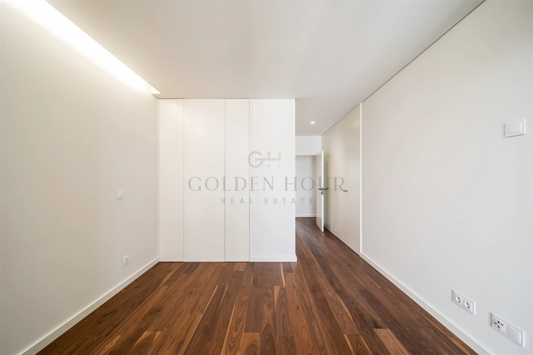 Apartamento T4 para Venda em Mafamude e Vilar do Paraíso Foto 48