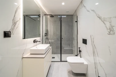 Apartamento T4 para Venda em Mafamude e Vilar do Paraíso