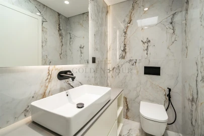 Apartamento T4 para Venda em Mafamude e Vilar do Paraíso