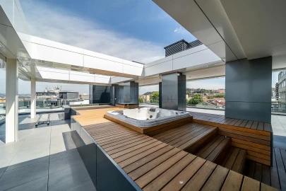 Apartamento T4 para Venda em Mafamude e Vilar do Paraíso