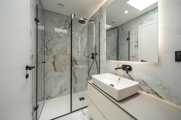 Apartamento T4 para Venda em Mafamude e Vilar do Paraíso Foto 53
