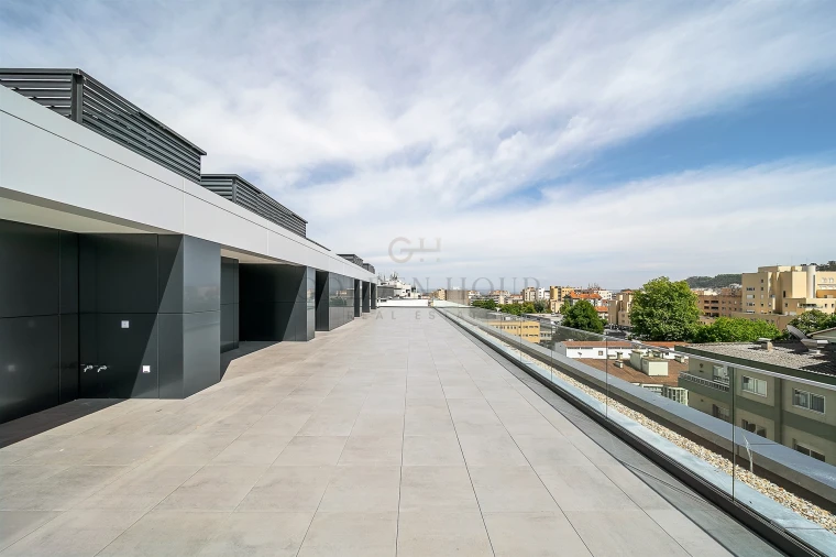 Apartamento T4 para Venda em Mafamude e Vilar do Paraíso Foto 8