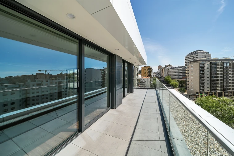 Apartamento T4 para Venda em Mafamude e Vilar do Paraíso Foto 14