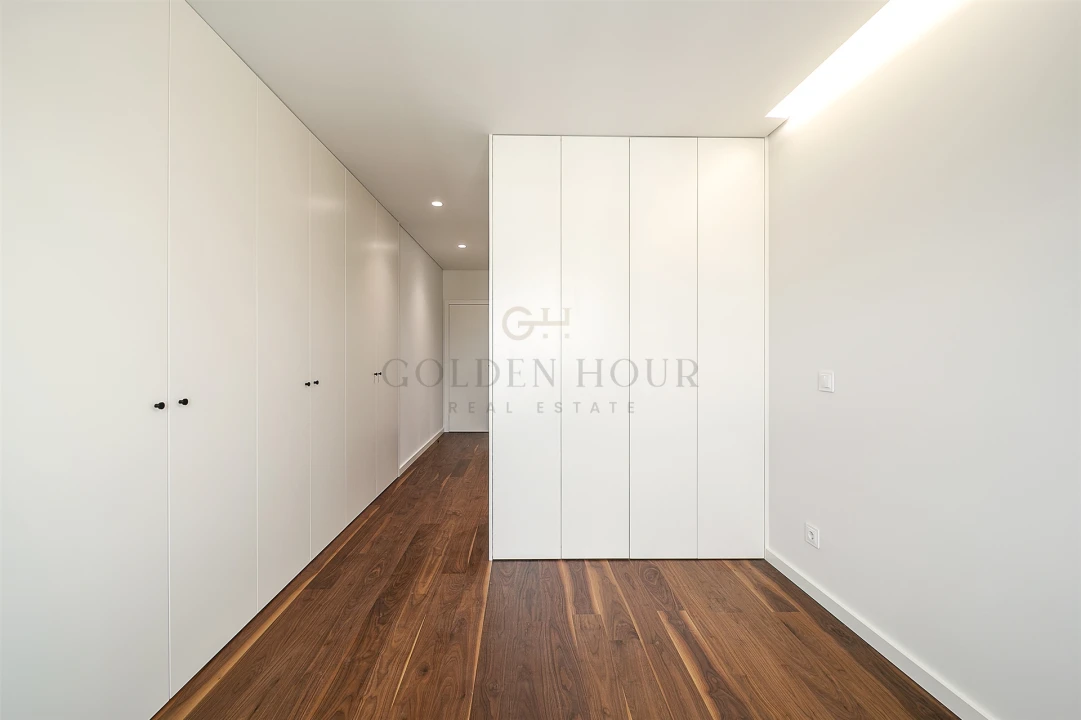 Apartamento T4 para Venda em Mafamude e Vilar do Paraíso Foto 64