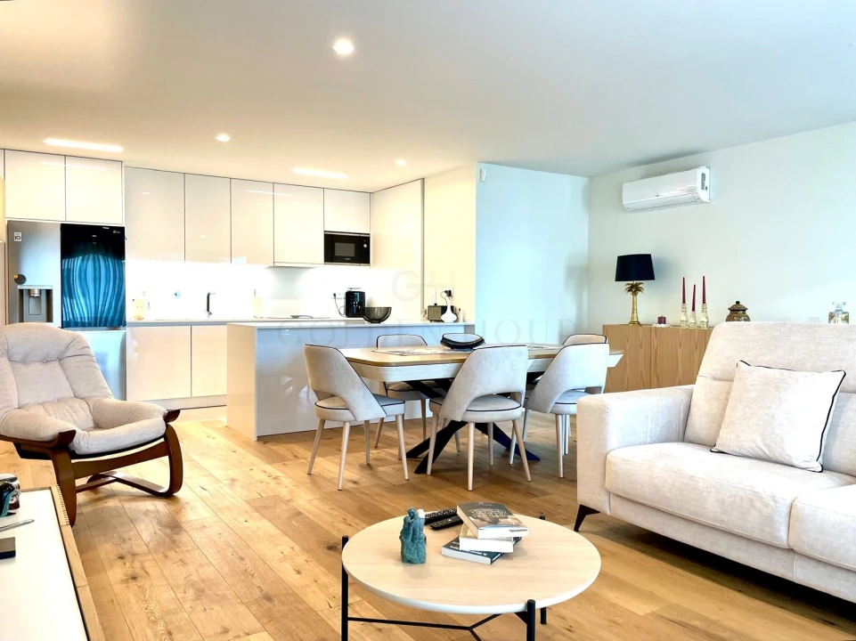 Apartamento T3 para Venda em Madalena Foto 1