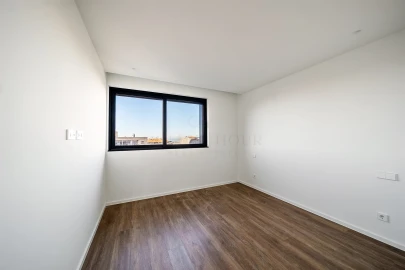 Apartamento T3 para Venda em Mafamude e Vilar do Paraíso