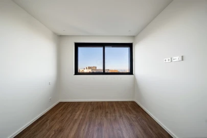 Apartamento T3 para Venda em Mafamude e Vilar do Paraíso