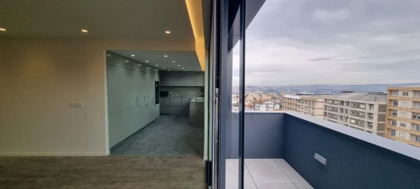 Apartamento T3 para Venda em Mafamude e Vilar do Paraíso