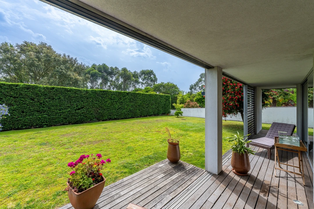 Moradia T6 para Venda em Santa Marinha e São Pedro da Afurada Foto 57