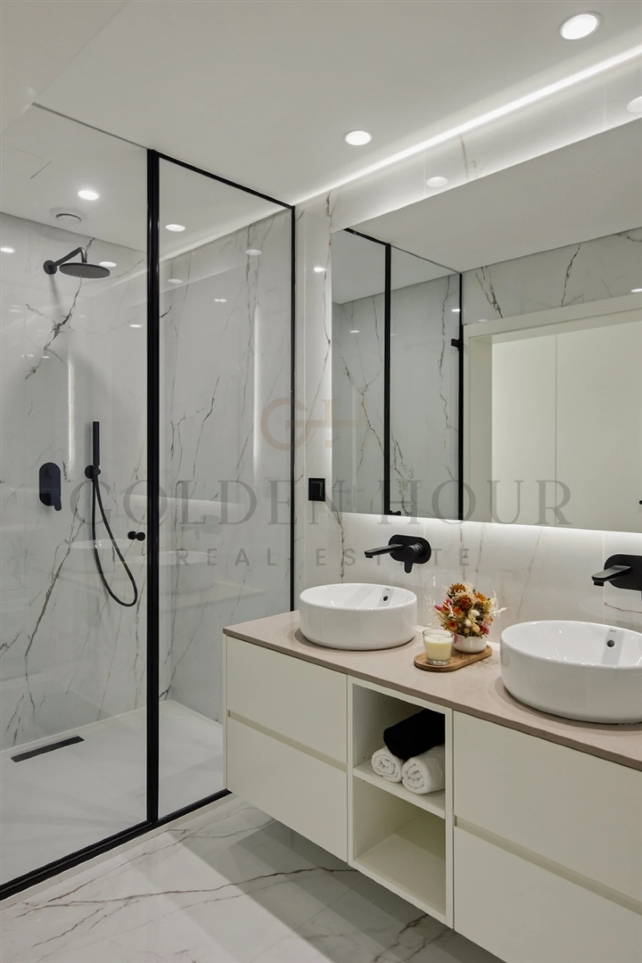 Apartamento T3 para Venda em Mafamude e Vilar do Paraíso Foto 41