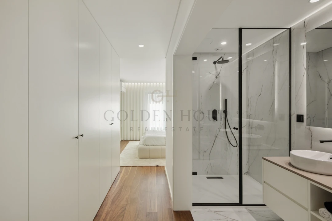 Apartamento T3 para Venda em Mafamude e Vilar do Paraíso Foto 40