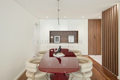 Apartamento T3 para Venda em Mafamude e Vilar do Paraíso