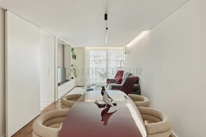 Apartamento T3 para Venda em Mafamude e Vilar do Paraíso