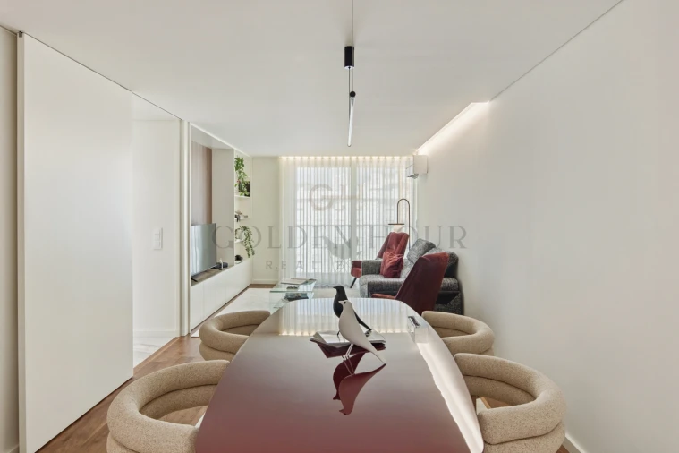 Apartamento T3 para Venda em Mafamude e Vilar do Paraíso Foto 5