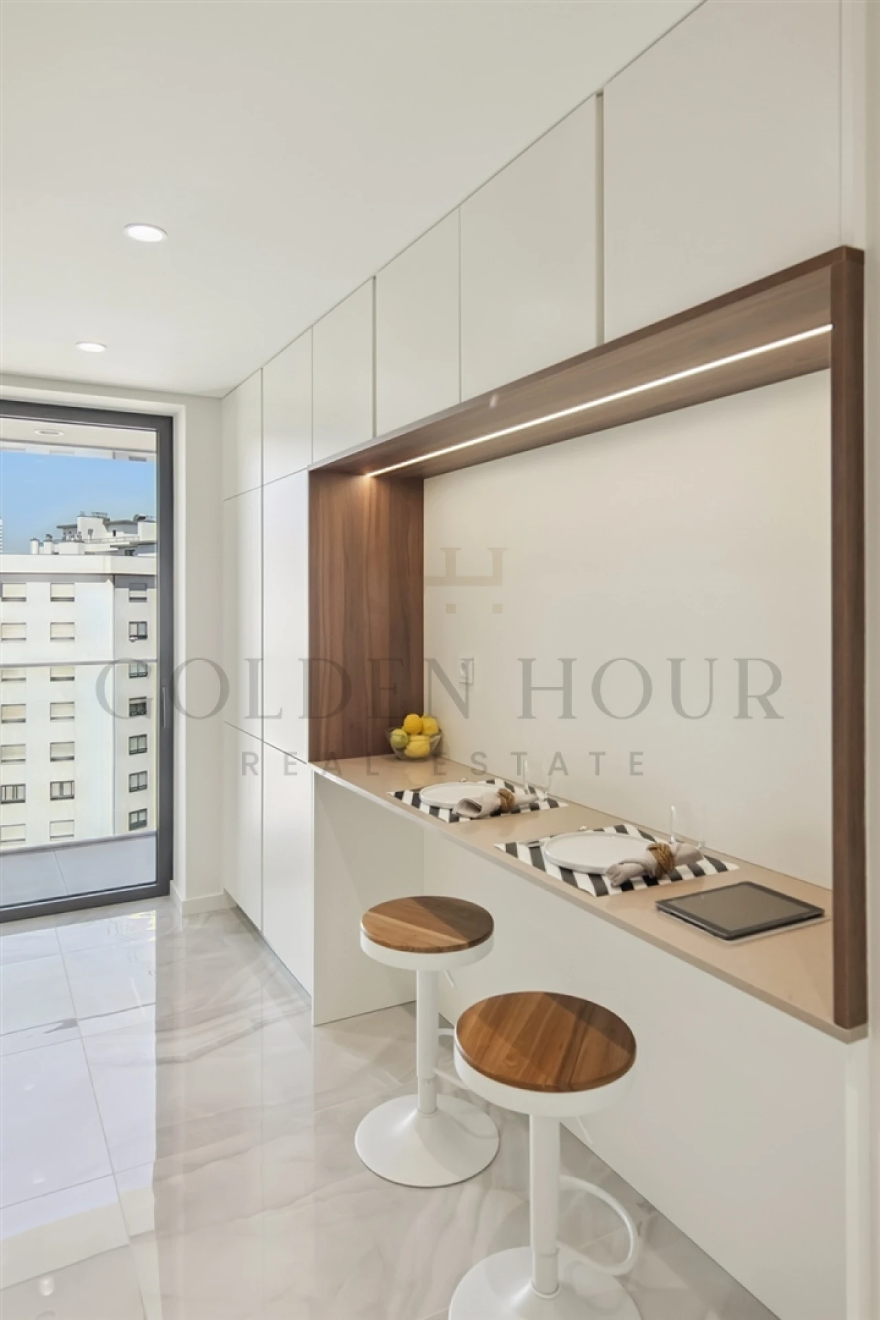 Apartamento T3 para Venda em Mafamude e Vilar do Paraíso Foto 10