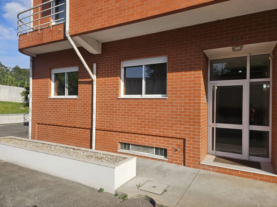 Apartamento T3 para Venda em Grijó e Sermonde Foto 6