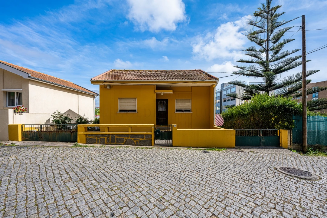 Moradia T3 para Venda em Canidelo Foto 3