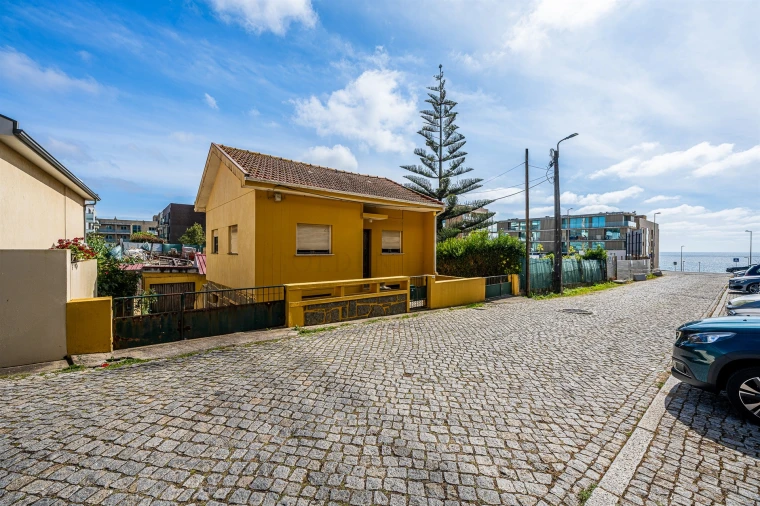 Moradia T3 para Venda em Canidelo Foto 2