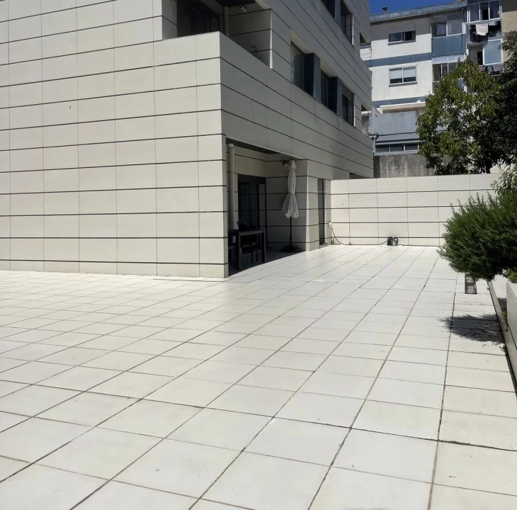 Apartamento T1 para Venda em Mafamude e Vilar do Paraíso Foto 5