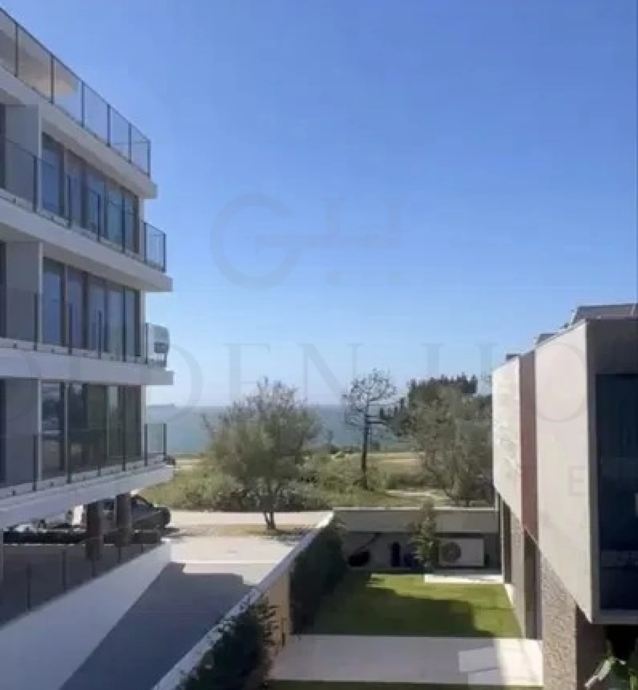 Apartamento T4 para Arrendamento em Santa Marinha e São Pedro da Afurada Foto 12