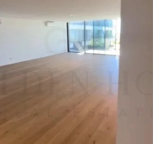 Apartamento T4 para Arrendamento em Santa Marinha e São Pedro da Afurada Foto 16