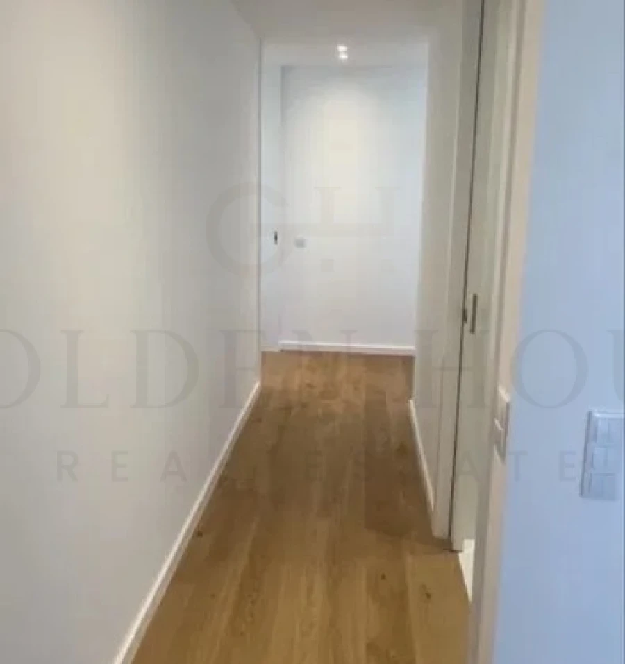 Apartamento T4 para Arrendamento em Santa Marinha e São Pedro da Afurada Foto 14