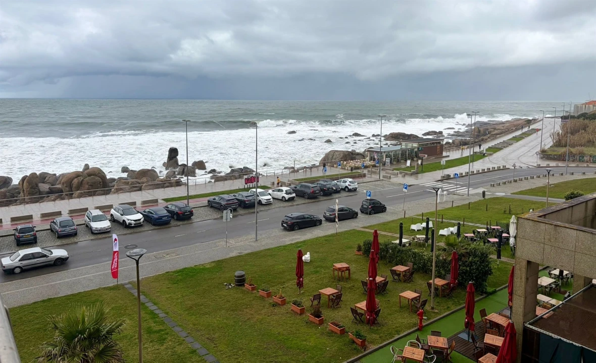 Apartamento T3 para Arrendamento em Canidelo Foto 5