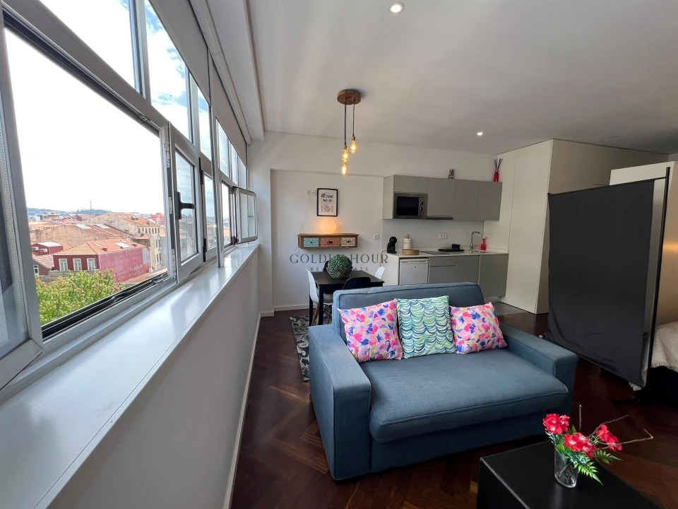 Apartamento T0 para Venda em Cedofeita, Santo Ildefonso, Sé, Miragaia, São Nicolau e Vitória Foto 2