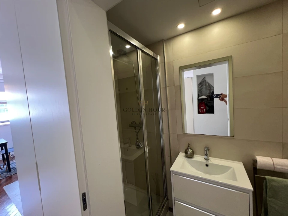Apartamento T0 para Venda em Cedofeita, Santo Ildefonso, Sé, Miragaia, São Nicolau e Vitória Foto 20