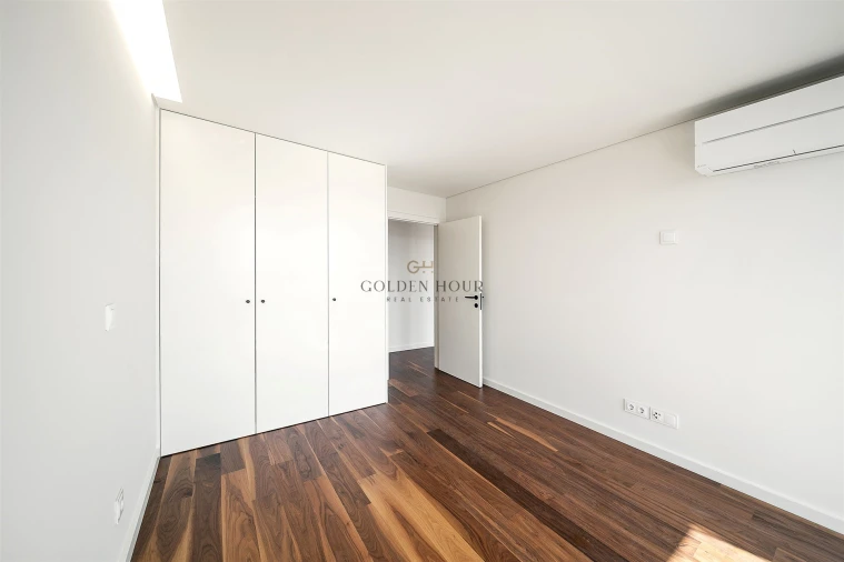 Apartamento T3 para Venda em Mafamude e Vilar do Paraíso Foto 33