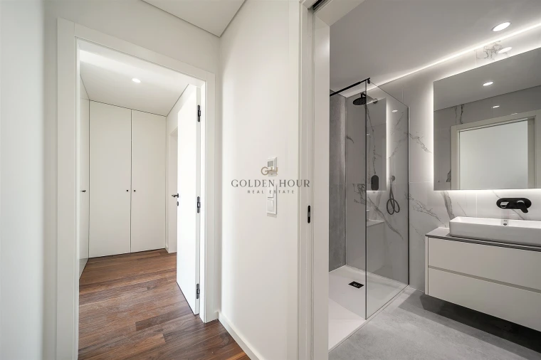 Apartamento T3 para Venda em Mafamude e Vilar do Paraíso Foto 34