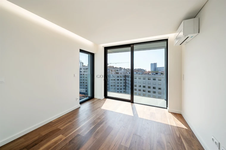 Apartamento T3 para Venda em Mafamude e Vilar do Paraíso Foto 22