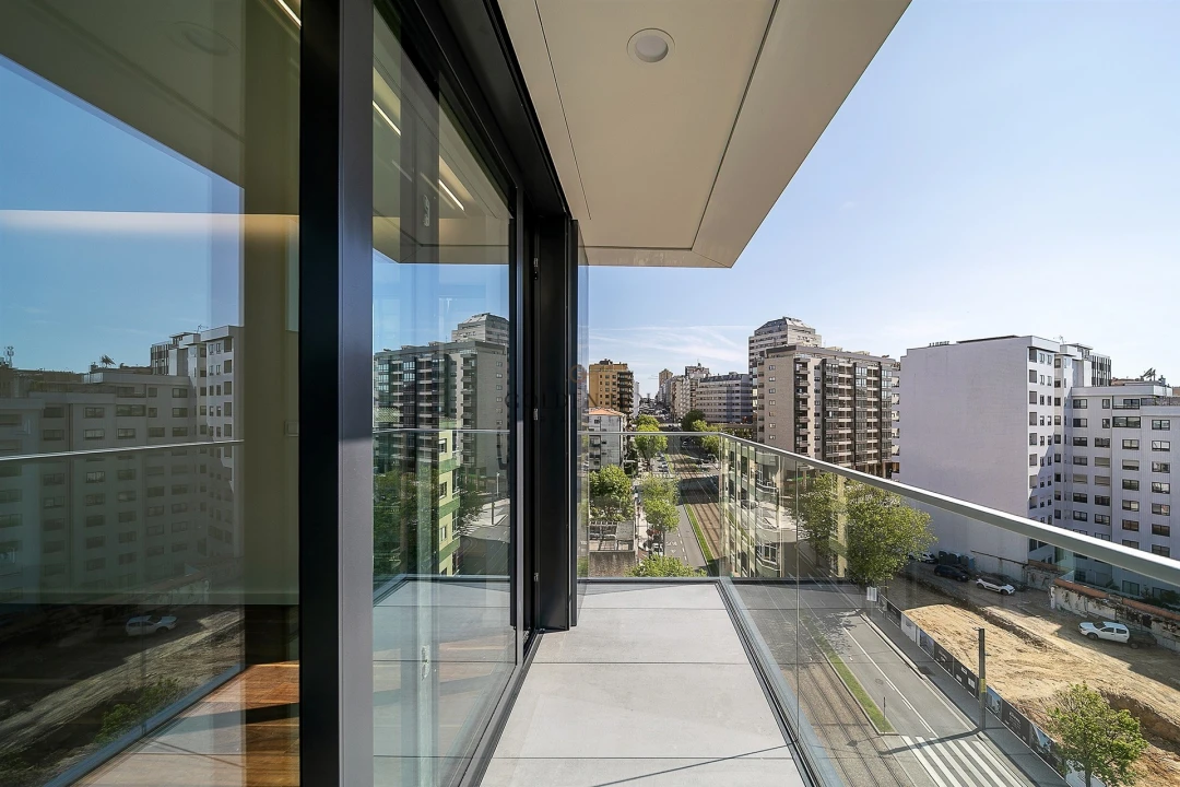 Apartamento T3 para Venda em Mafamude e Vilar do Paraíso Foto 29