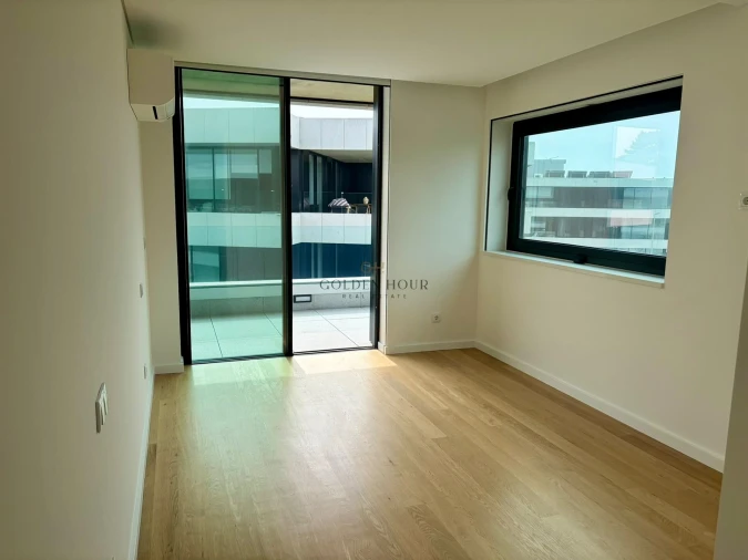 Apartamento T3 para Arrendamento em Canidelo Foto 15