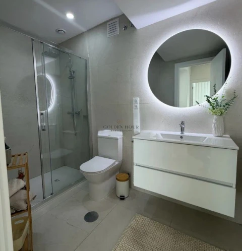 Apartamento T3 para Venda em Mafamude e Vilar do Paraíso