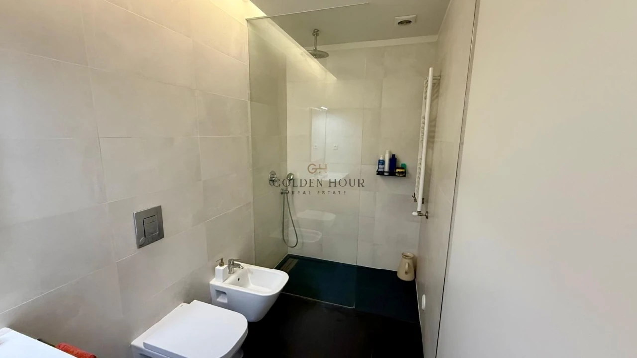 Apartamento T1 para Venda em Mafamude e Vilar do Paraíso Foto 21