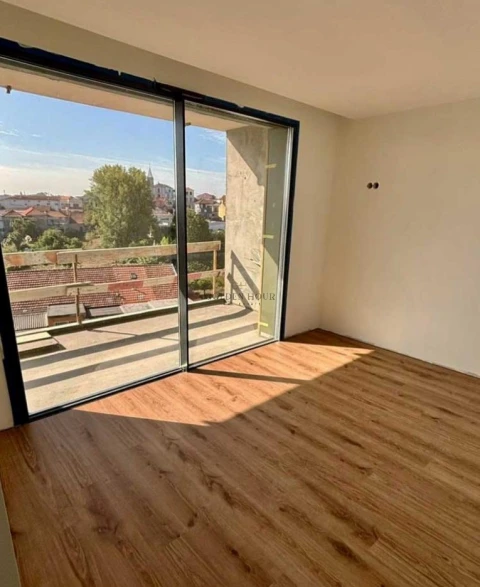 Apartamento T1 para Venda em Santa Marinha e São Pedro da Afurada