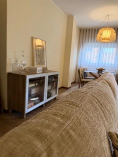 Apartamento T2 para Arrendamento em Santa Marinha e São Pedro da Afurada