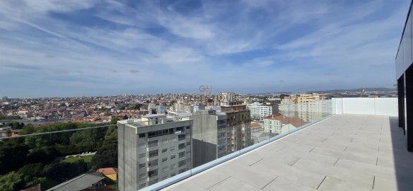 Apartamento T4 para Venda em Santa Marinha e São Pedro da Afurada