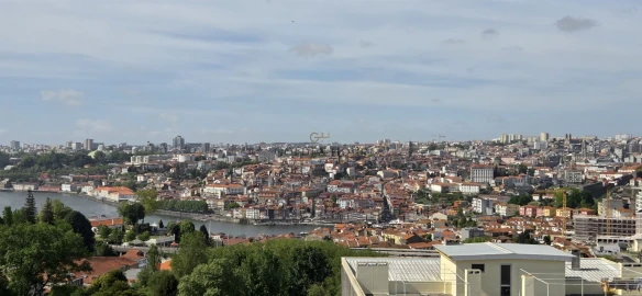 Apartamento T4 para Venda em Santa Marinha e São Pedro da Afurada