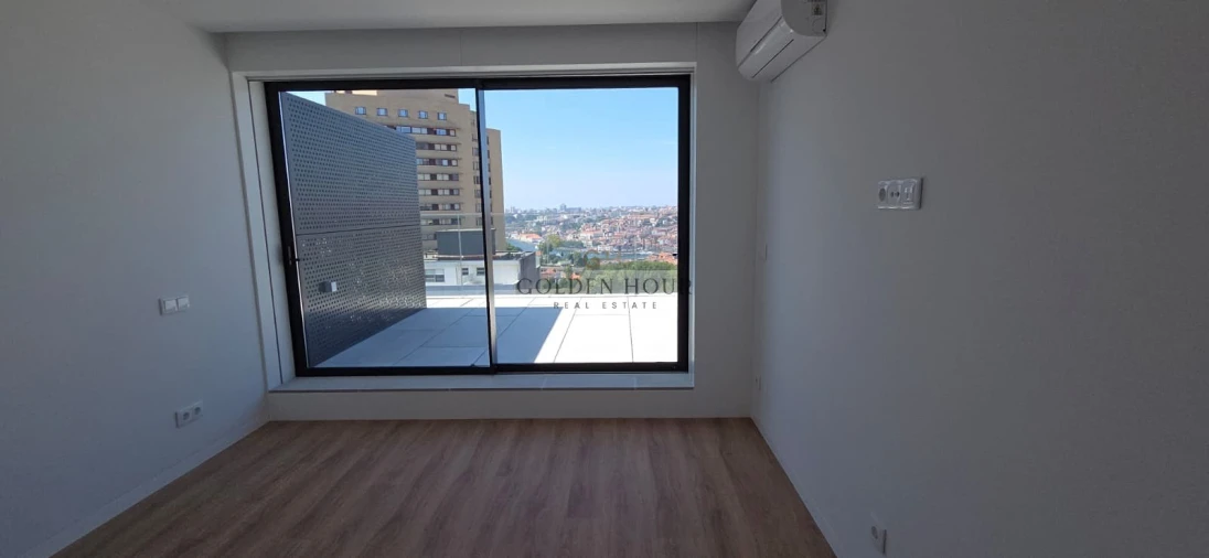 Apartamento T4 para Venda em Santa Marinha e São Pedro da Afurada Foto 34