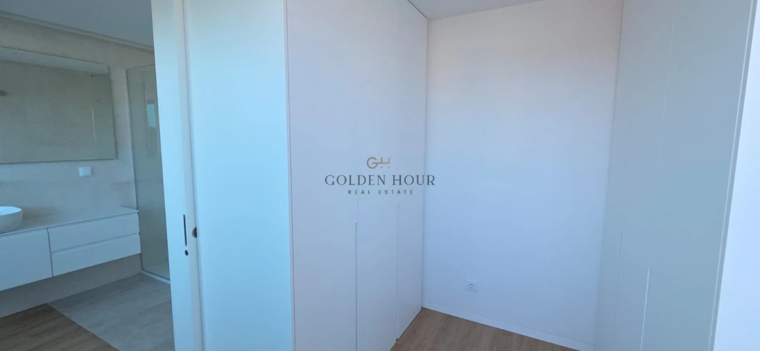 Apartamento T4 para Venda em Santa Marinha e São Pedro da Afurada Foto 29
