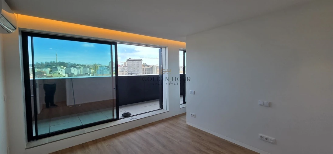 Apartamento T4 para Venda em Santa Marinha e São Pedro da Afurada Foto 42