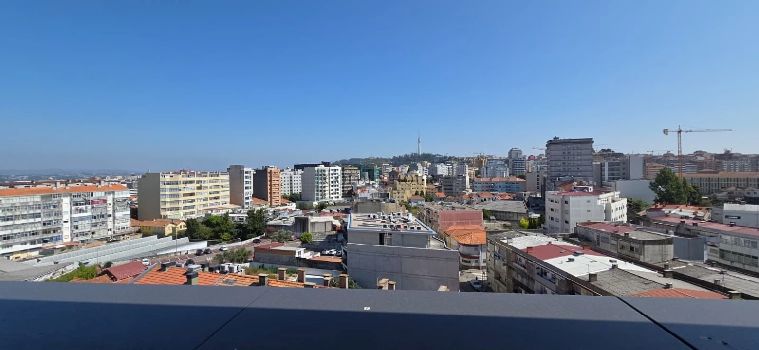 Apartamento T4 para Venda em Santa Marinha e São Pedro da Afurada Foto 28