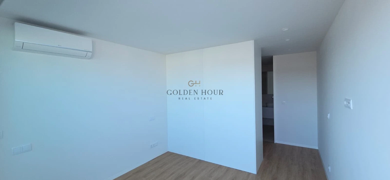 Apartamento T4 para Venda em Santa Marinha e São Pedro da Afurada Foto 18