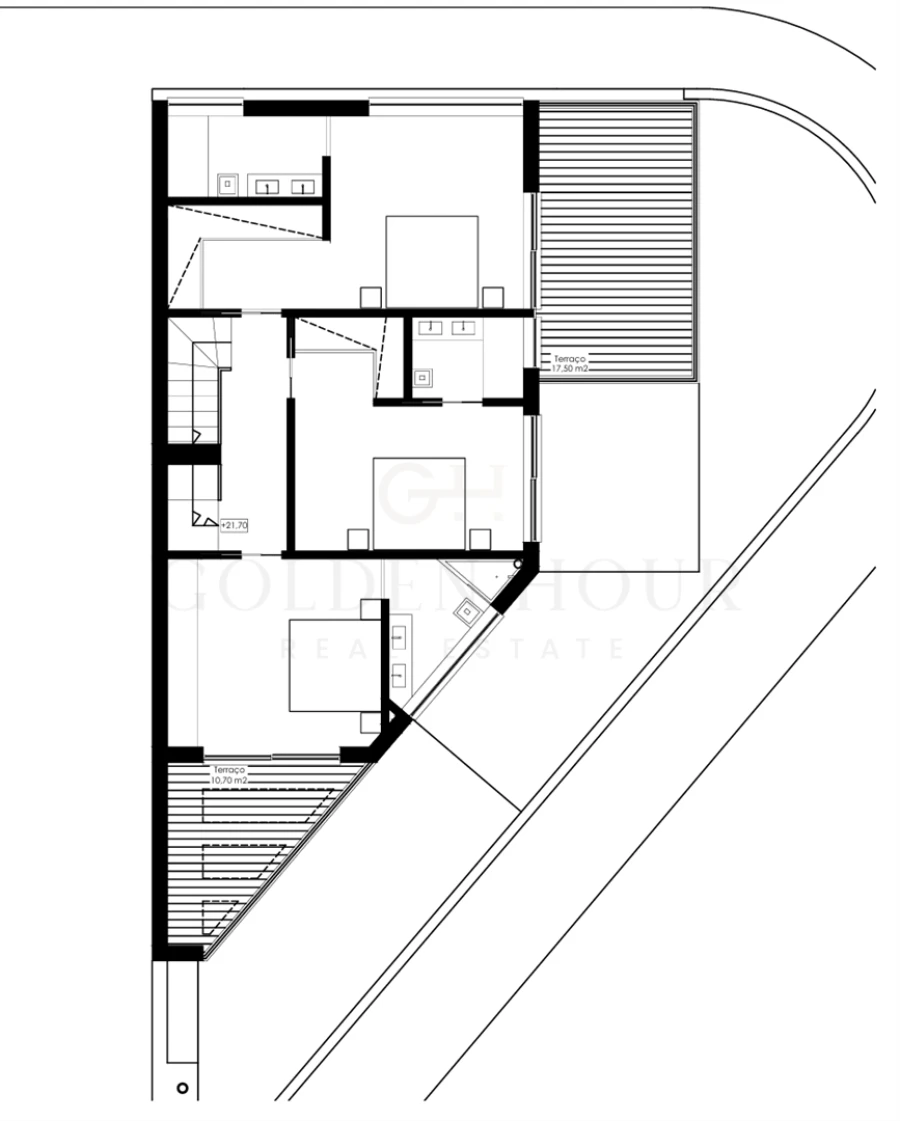 Moradia T5 para Venda em Madalena Planta 1
